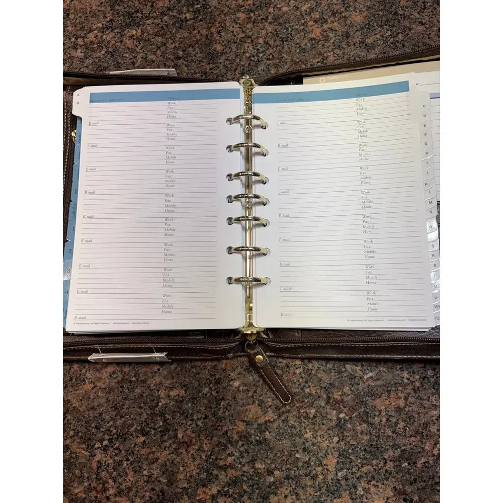Franklin Covey Classic Brown Planner Starter System NIB 10x8